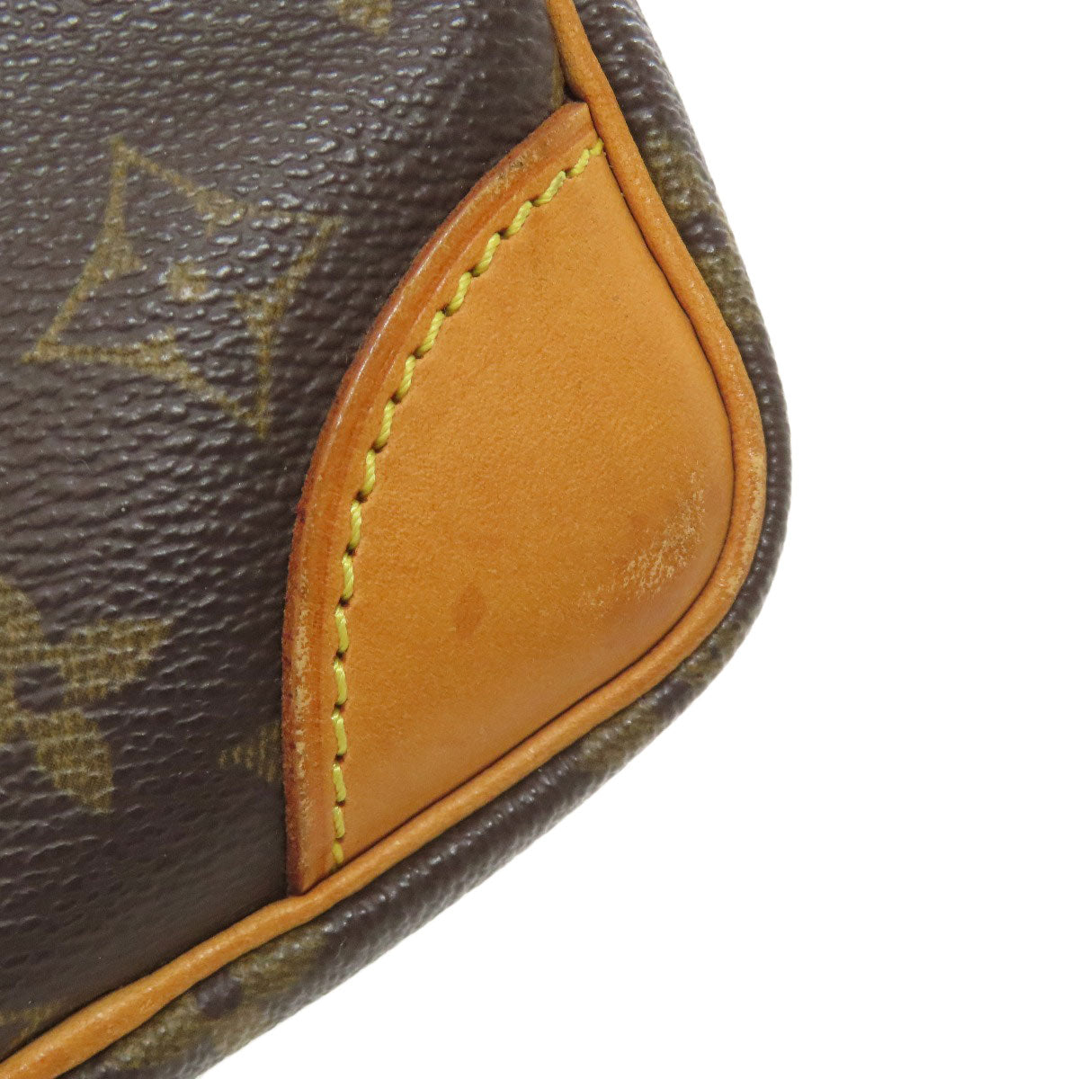 LOUIS VUITTON ルイヴィトン M45236 アマゾン ショルダーバッグ モノグラムキャンバス レディース 中古
