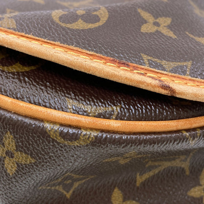 LOUIS VUITTON ルイヴィトン M40474 メニルモンタンPM ショルダーバッグ モノグラムキャンバス レディース 中古