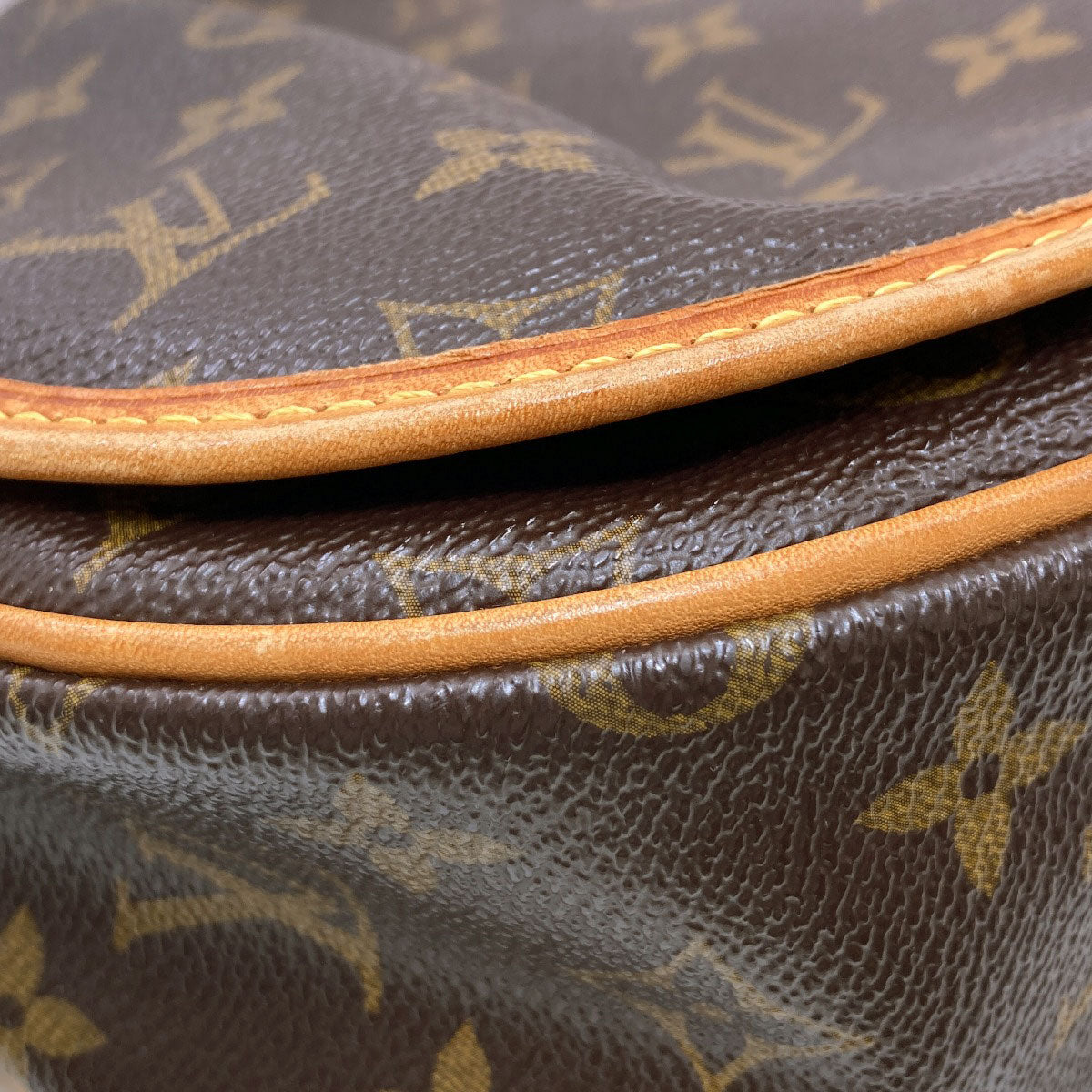 LOUIS VUITTON ルイヴィトン M40474 メニルモンタンPM ショルダーバッグ モノグラムキャンバス レディース 中古