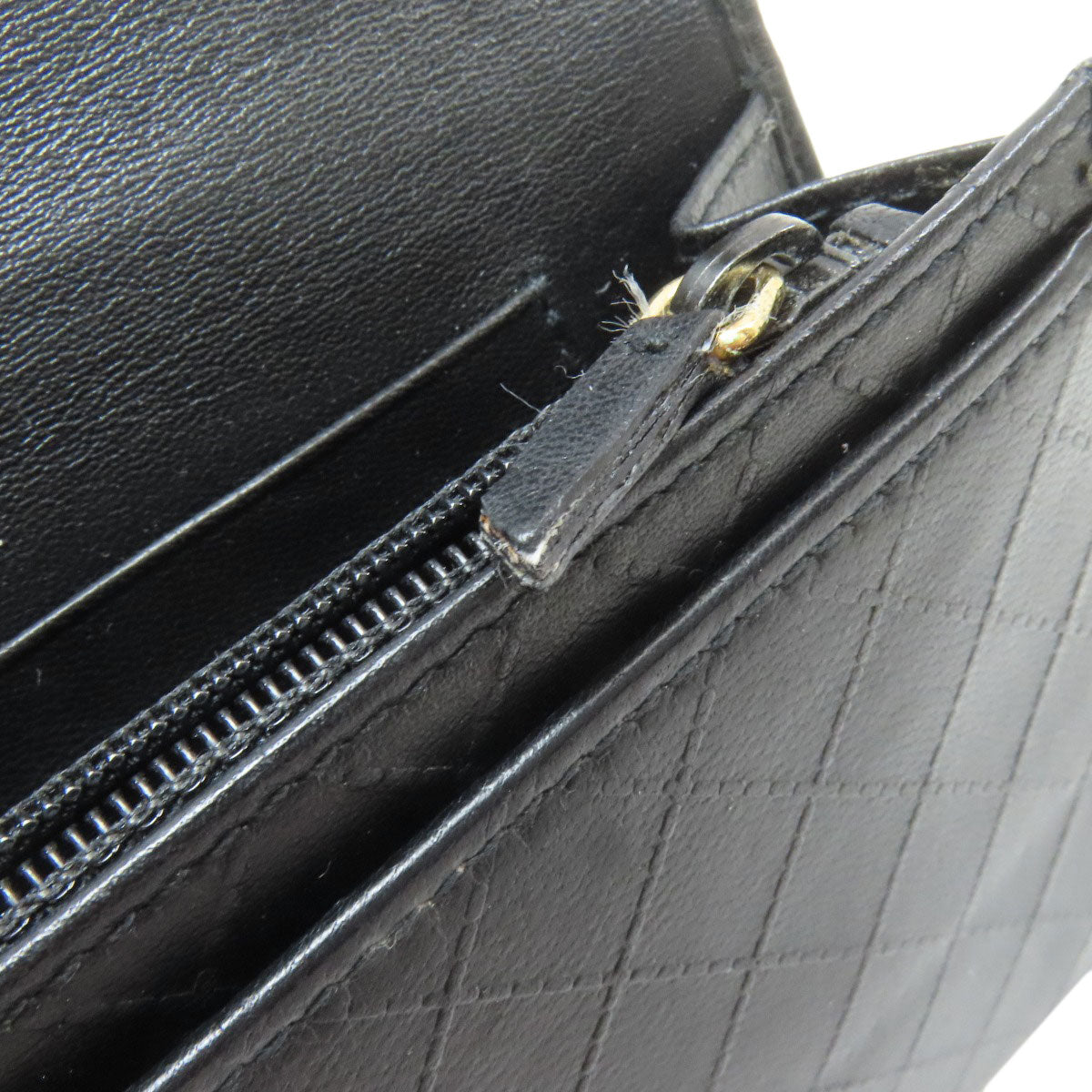 CHANEL シャネル カメリア マトラッセ 銀座限定 ゴールド金具 長財布（小銭入れあり） ラムスキン レディース 中古