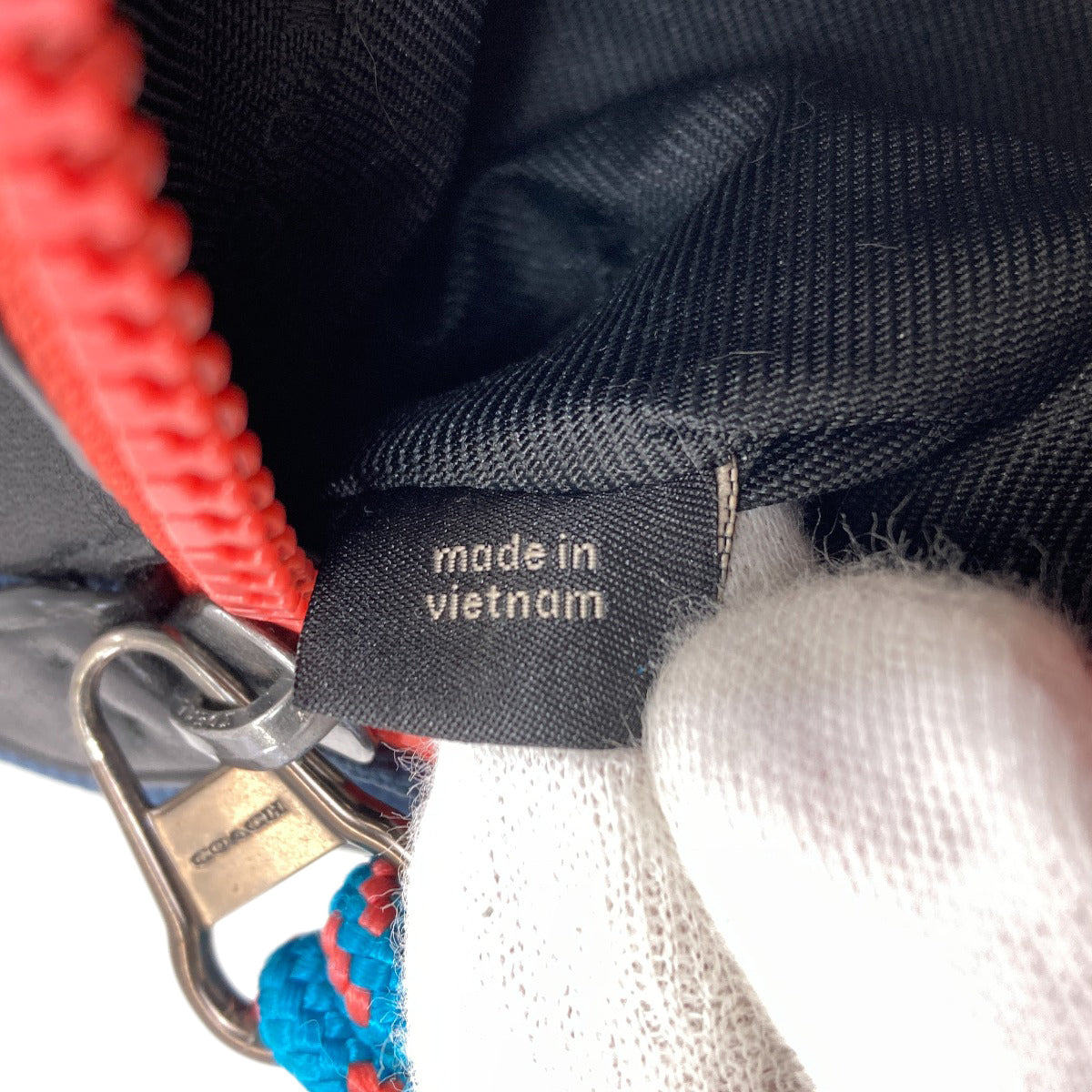 COACH コーチ 76143 ロゴ ボディバッグ レザー レディース 中古