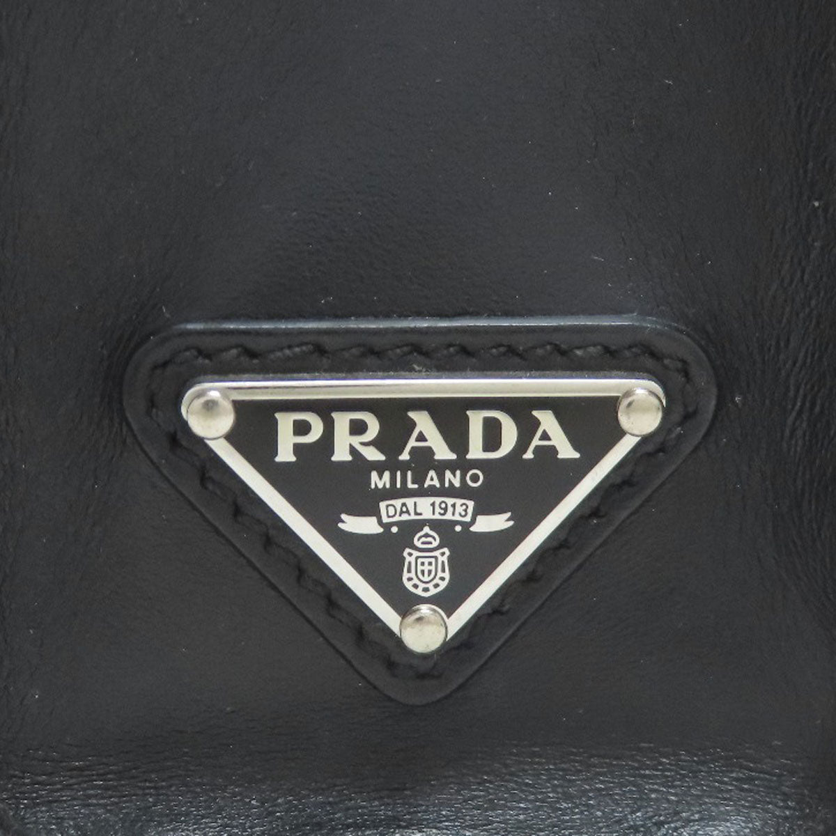 PRADA プラダ 1BA333 エンボスロゴ 2WAY ハンドバッグ ソフトカーフ レディース 中古