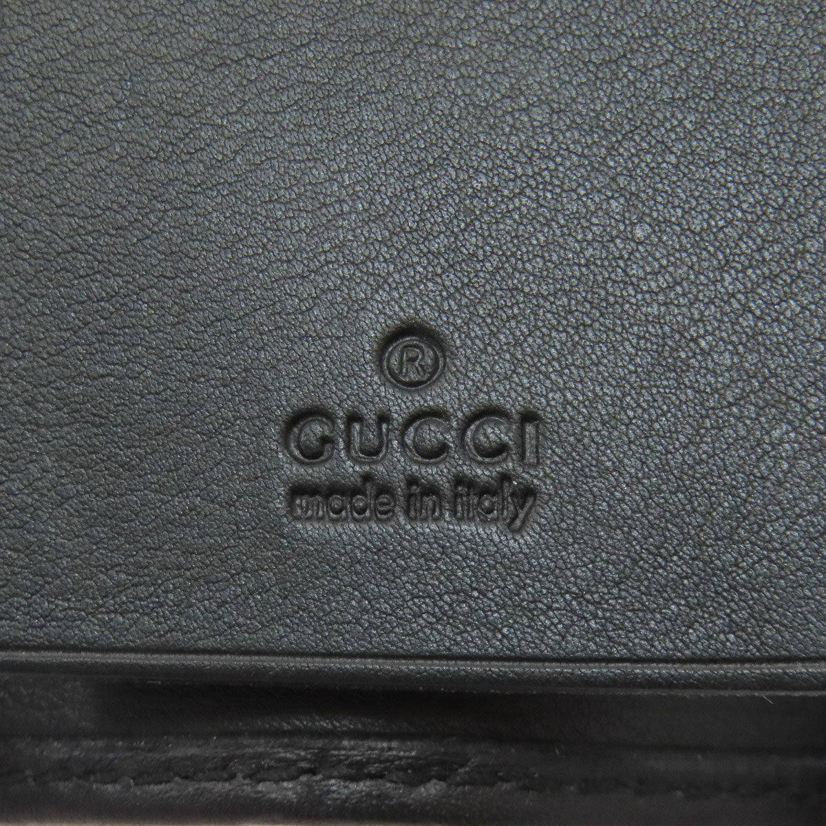 GUCCI グッチ 138093 GGシグネチャー シマ キーケース レザー レディース 中古