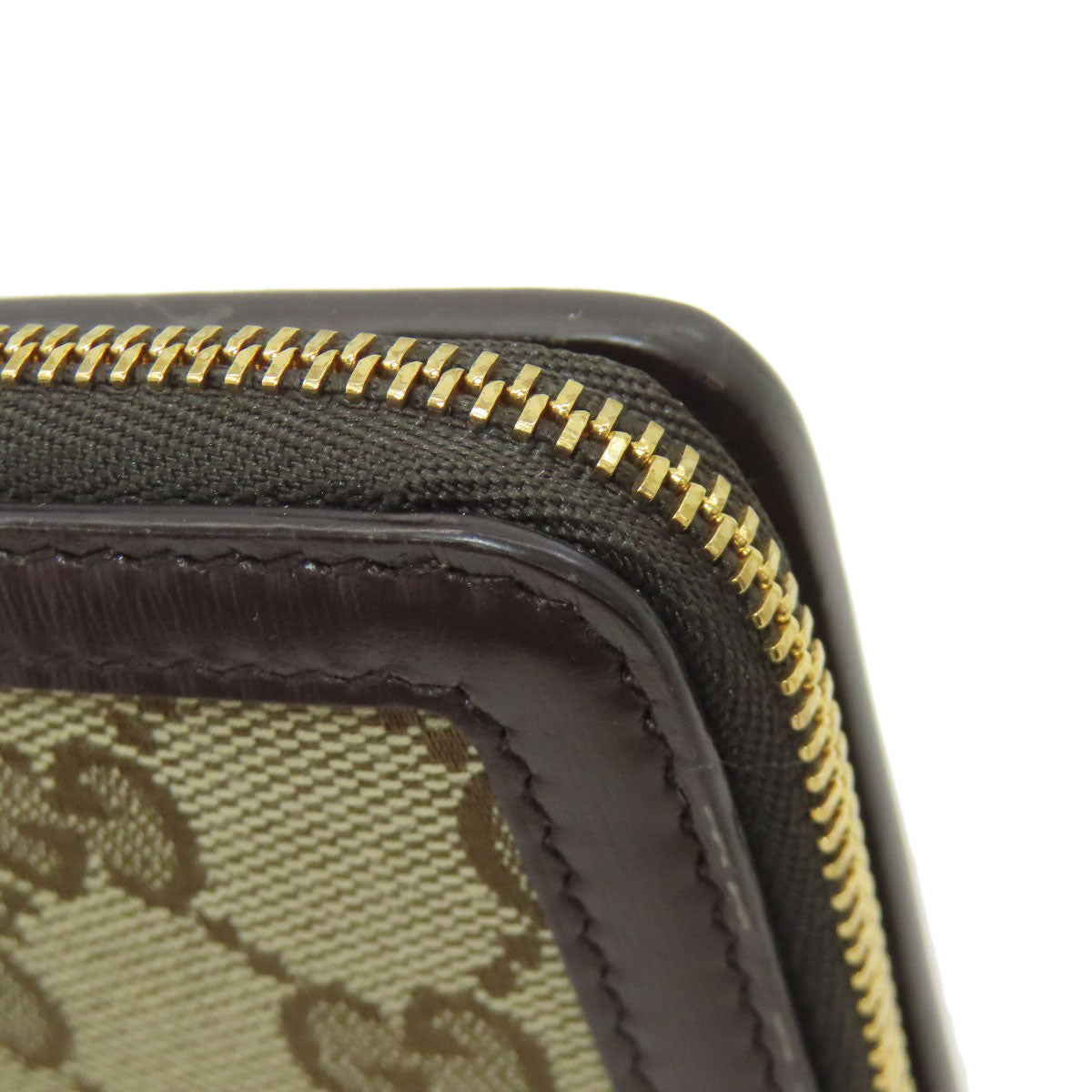 GUCCI グッチ 790036 GG柄 二つ折り財布（小銭入れあり） キャンバス レディース 中古