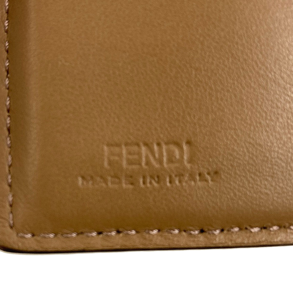 FENDI フェンディ ズッカ柄 ツールプリント 二つ折り財布（小銭入れあり） PVC レディース 中古