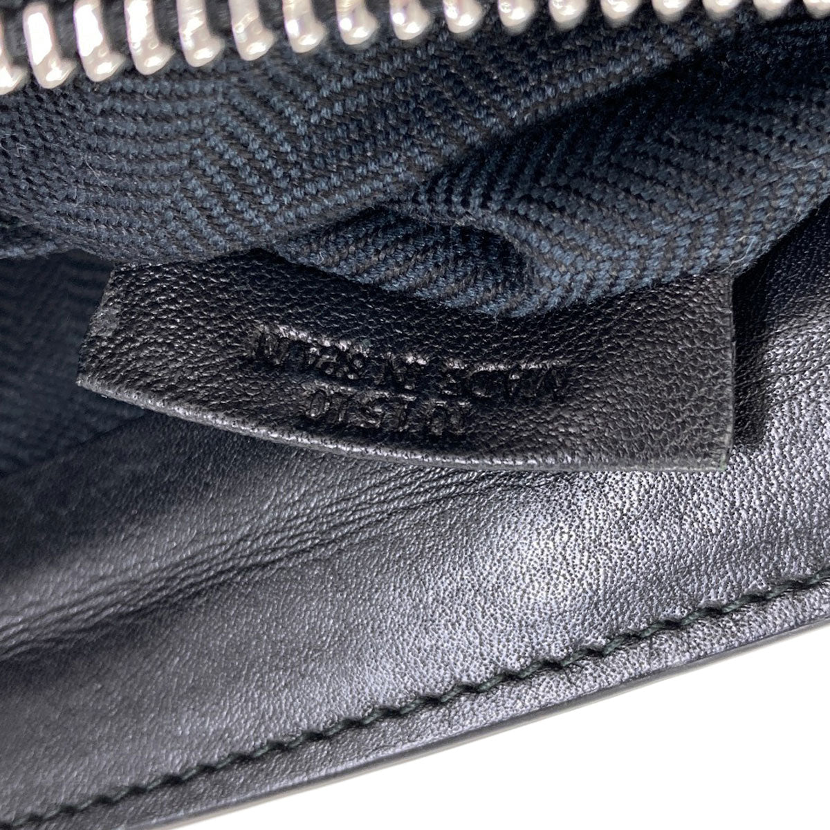 LOEWE ロエベ アナグラム リピート ショルダーバッグ カーフ レディース 中古