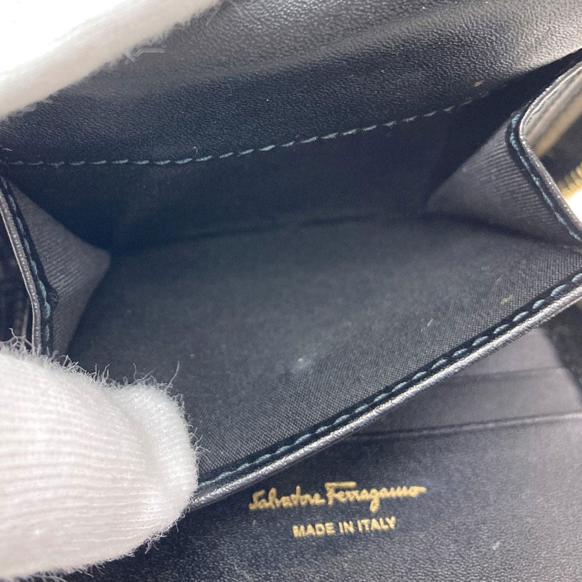Salvatore Ferragamo サルヴァトーレフェラガモ ガンチーニ金具 コインケース レザー レディース 中古
