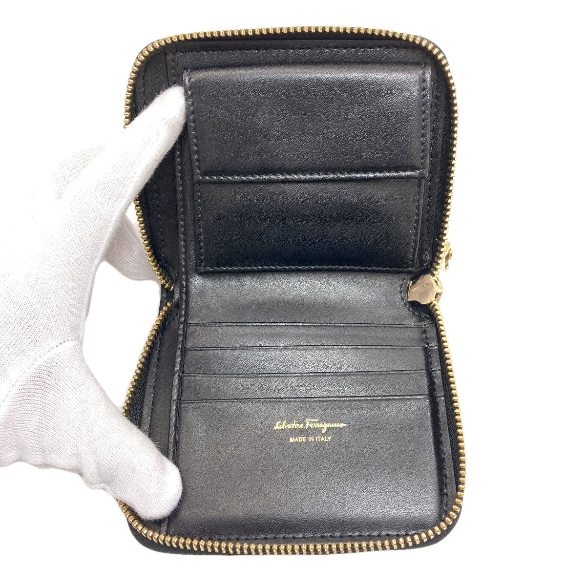 Salvatore Ferragamo サルヴァトーレフェラガモ ガンチーニ金具 コインケース レザー レディース 中古