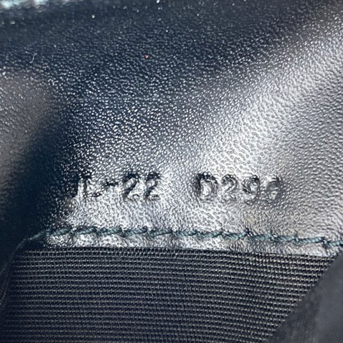 Salvatore Ferragamo サルヴァトーレフェラガモ ガンチーニ金具 コインケース レザー レディース 中古