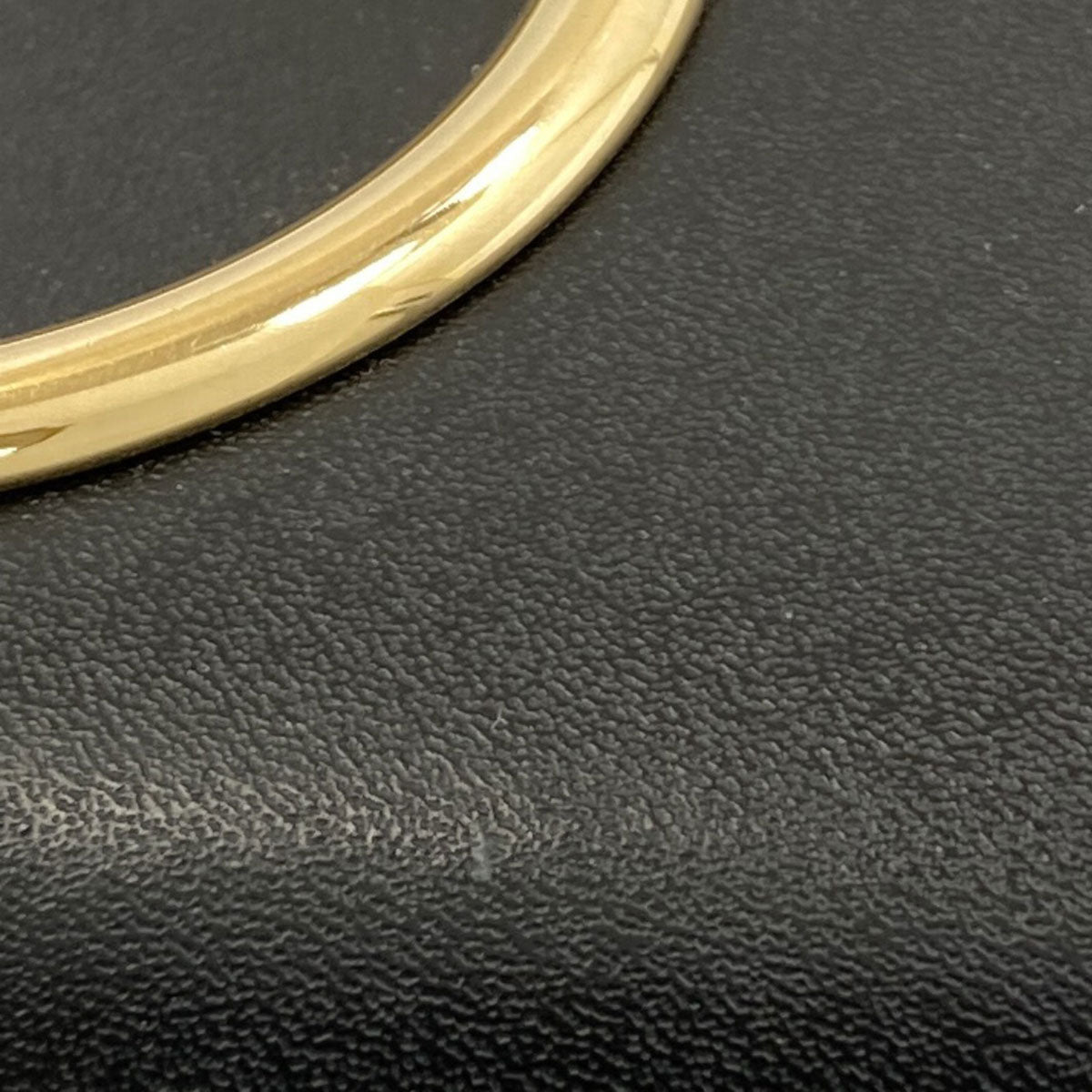 Salvatore Ferragamo サルヴァトーレフェラガモ ガンチーニ金具 長財布（小銭入れあり） レザー レディース 中古