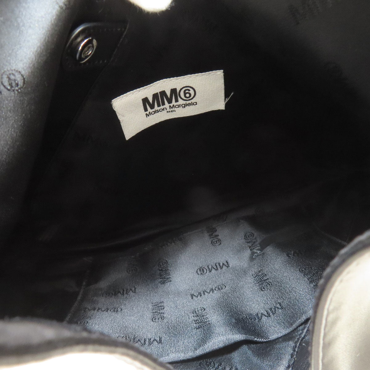 MaisonMargiela メゾン・マルジェラ エムエムシックス ハンドバッグ レザー レディース 中古