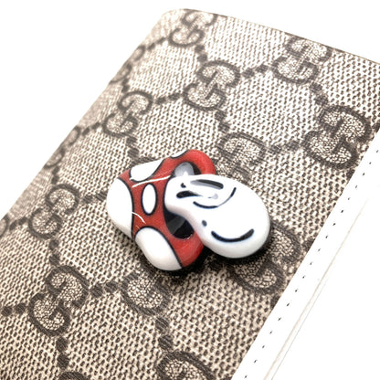 GUCCI グッチ 784729 ハティ・スチュワートコラボ マッシュルーム 二つ折り財布（小銭入れあり） PVC レディース 中古