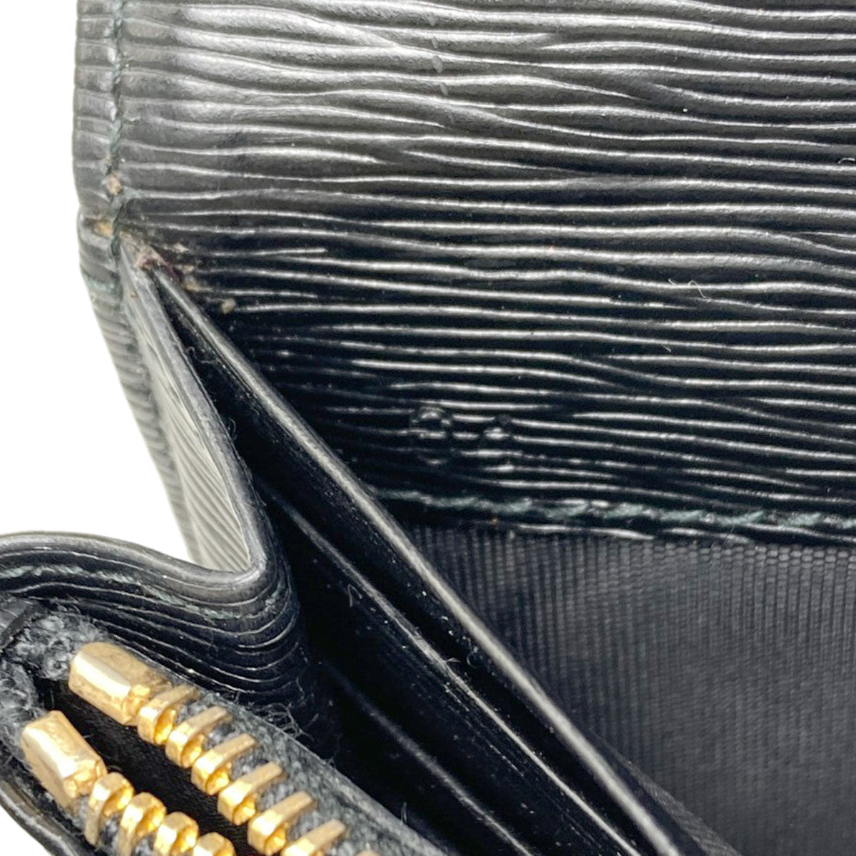 PRADA プラダ トライアングル 長財布（小銭入れあり） ナイロン レディース 中古
