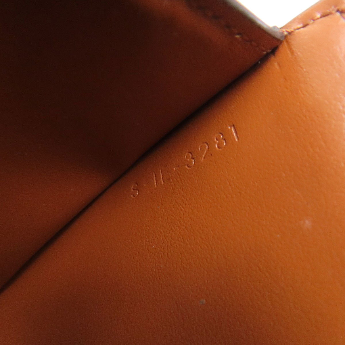 セリーヌ トリオンフ 三つ折り財布 二つ折り財布（小銭入れあり） 中古 商品画像10