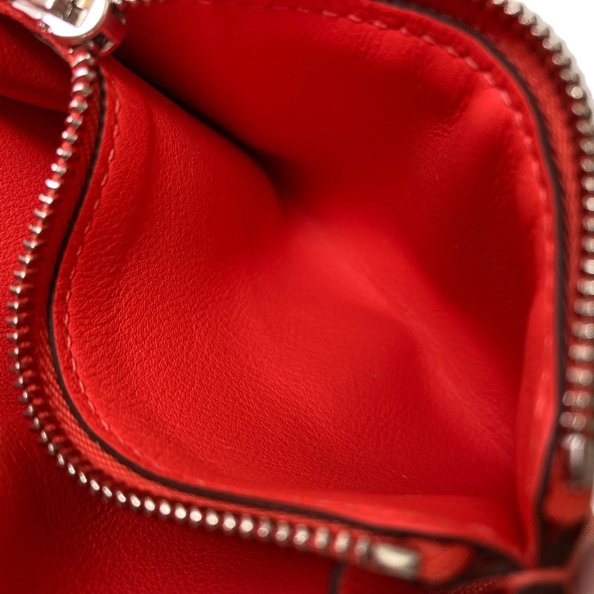 HERMES エルメス アヴェックソワ シルバー金具 二つ折り財布（小銭入れあり） シルク レディース 中古