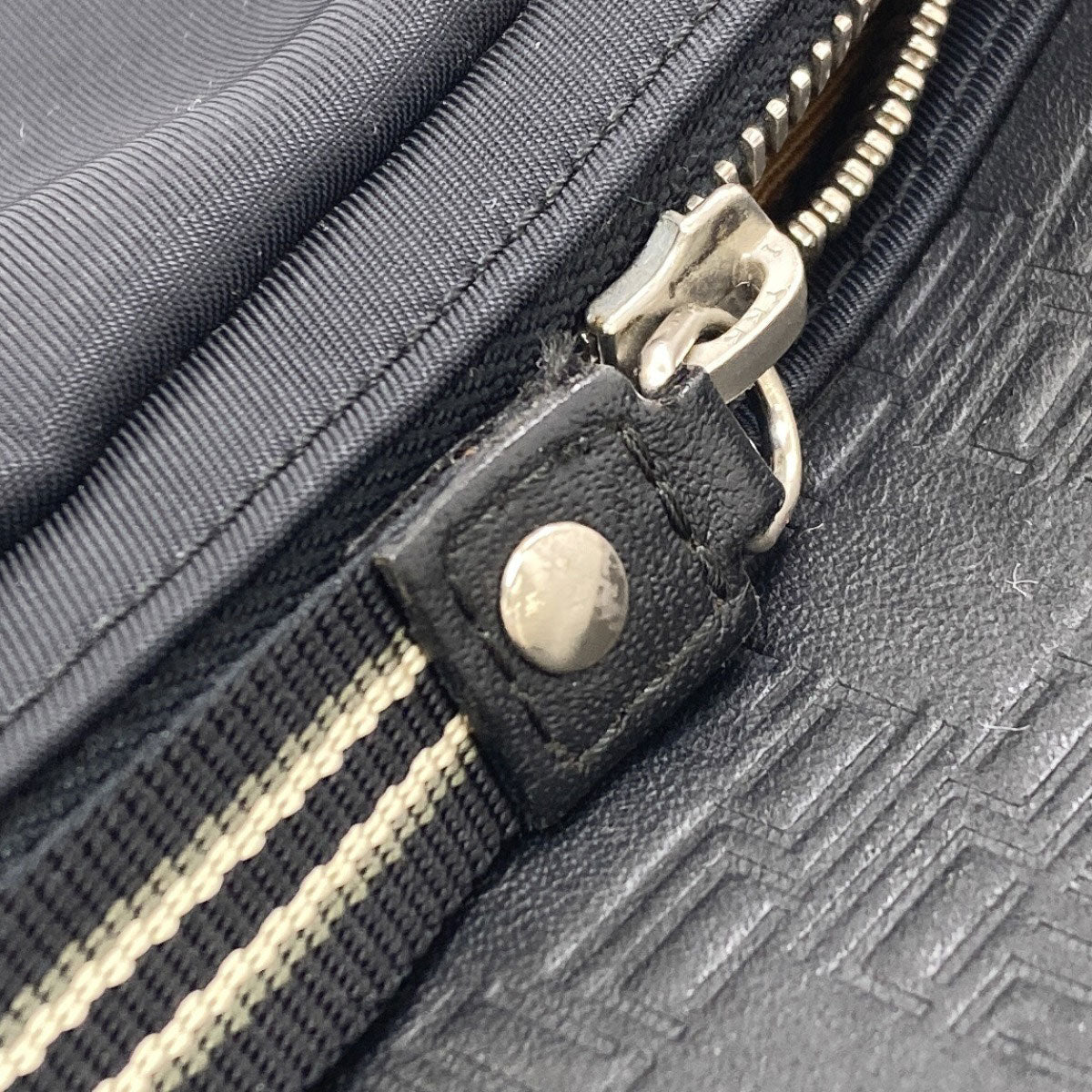 Dunhill ダンヒル ロゴ ショルダーバッグ ナイロン メンズ 中古