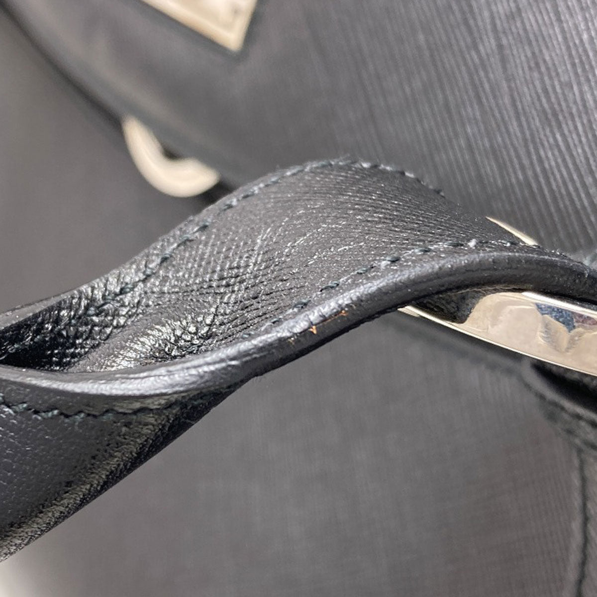 Salvatore Ferragamo サルヴァトーレフェラガモ ガンチーニ金具 ハンドバッグ レザー レディース 中古