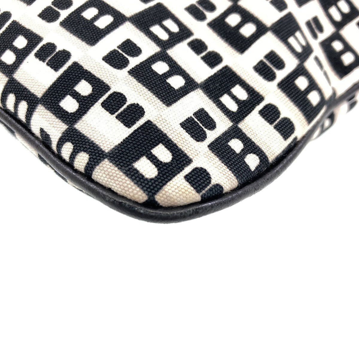BALLY バリー 総柄 ショルダーバッグ キャンバス レディース 中古