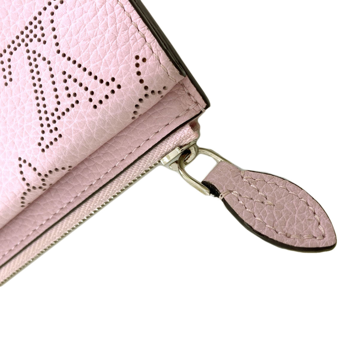 LOUIS VUITTON ルイヴィトン M81438 ポルト カルト・レクト ヴェルソ カードケース マヒナレザー レディース 中古