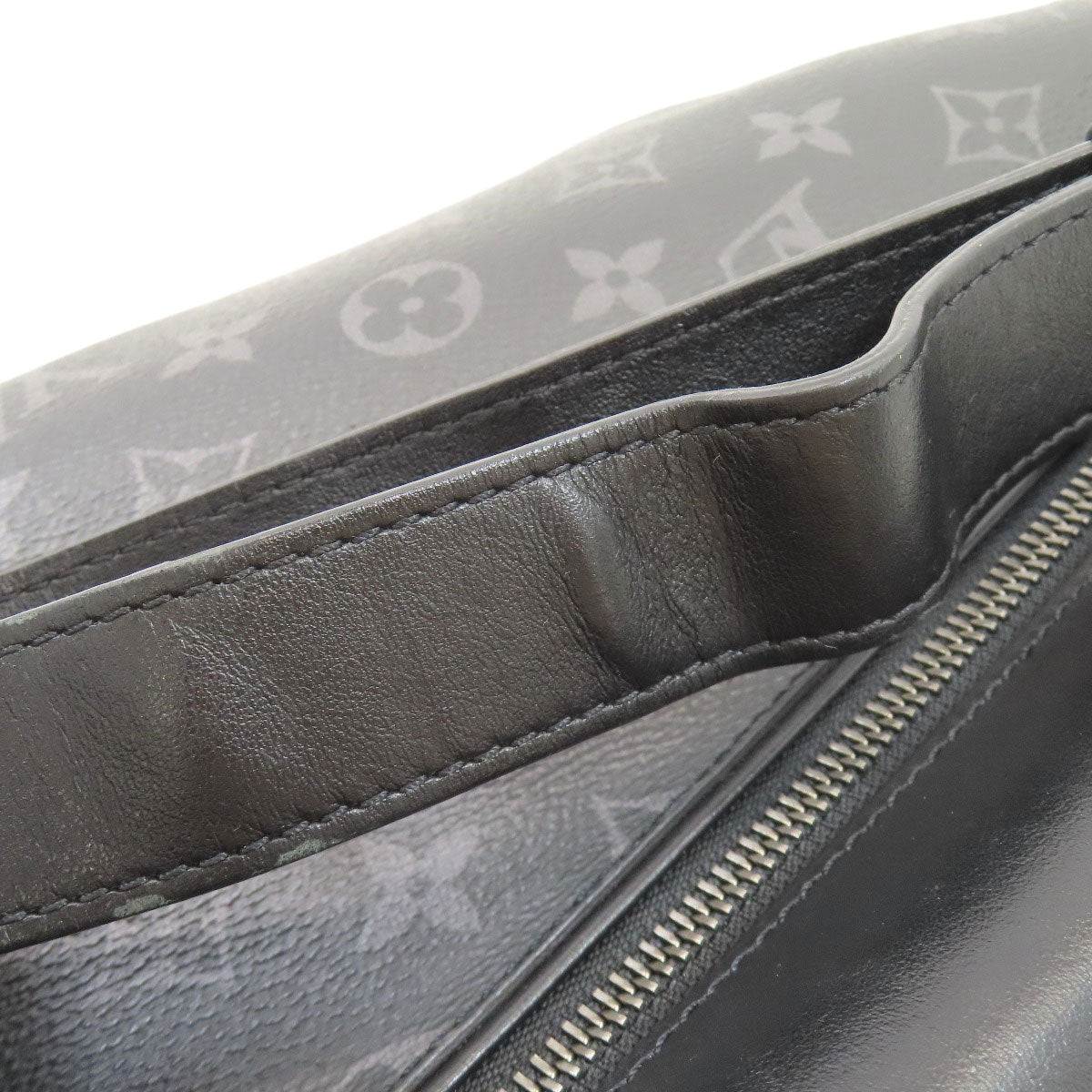 ルイヴィトン M46035 ディスカバリー・バムバッグ ボディバッグ 中古 商品画像15
