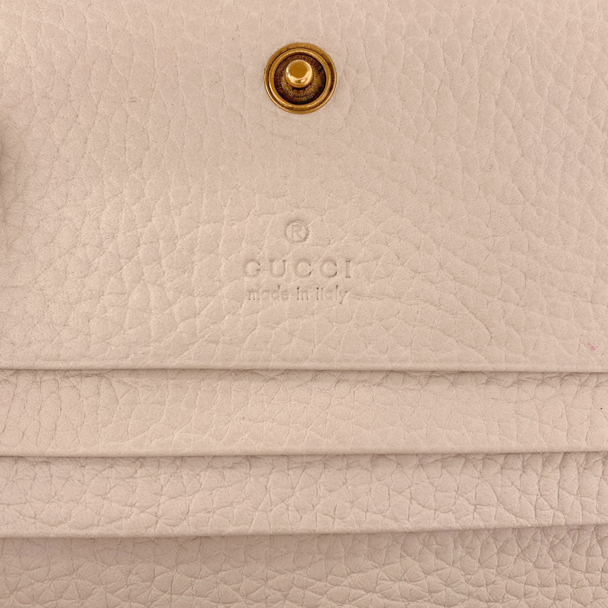 GUCCI グッチ 746059 インターロッキングG 二つ折り財布（小銭入れあり） レザー レディース 中古