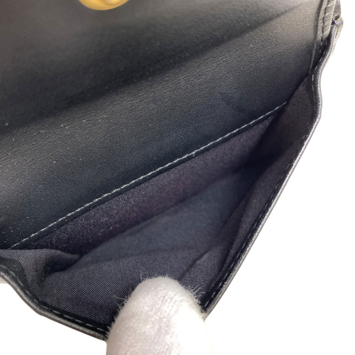 FENDI フェンディ ロゴ 二つ折り財布（小銭入れあり） レザー レディース 中古