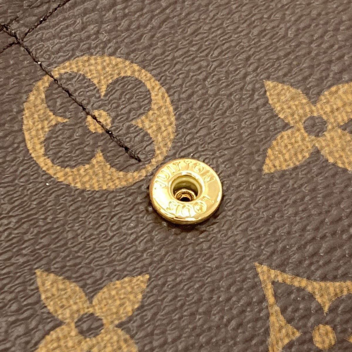 ルイヴィトン M62235 ポルトフォイユ・サラ 長財布（小銭入れあり） 中古 商品画像9