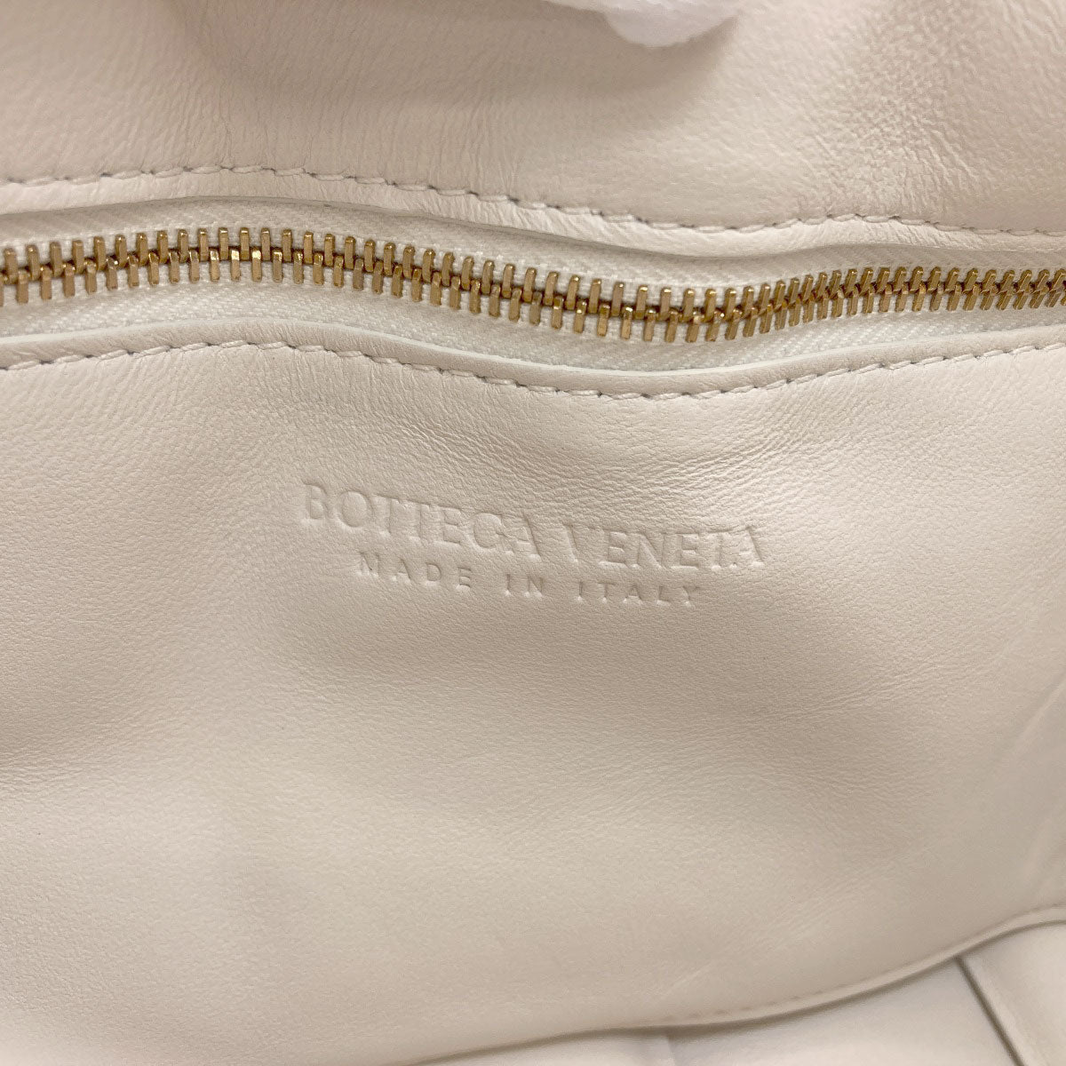 ボッテガヴェネタ パデッド カセット ショルダーバッグ 中古 商品画像7