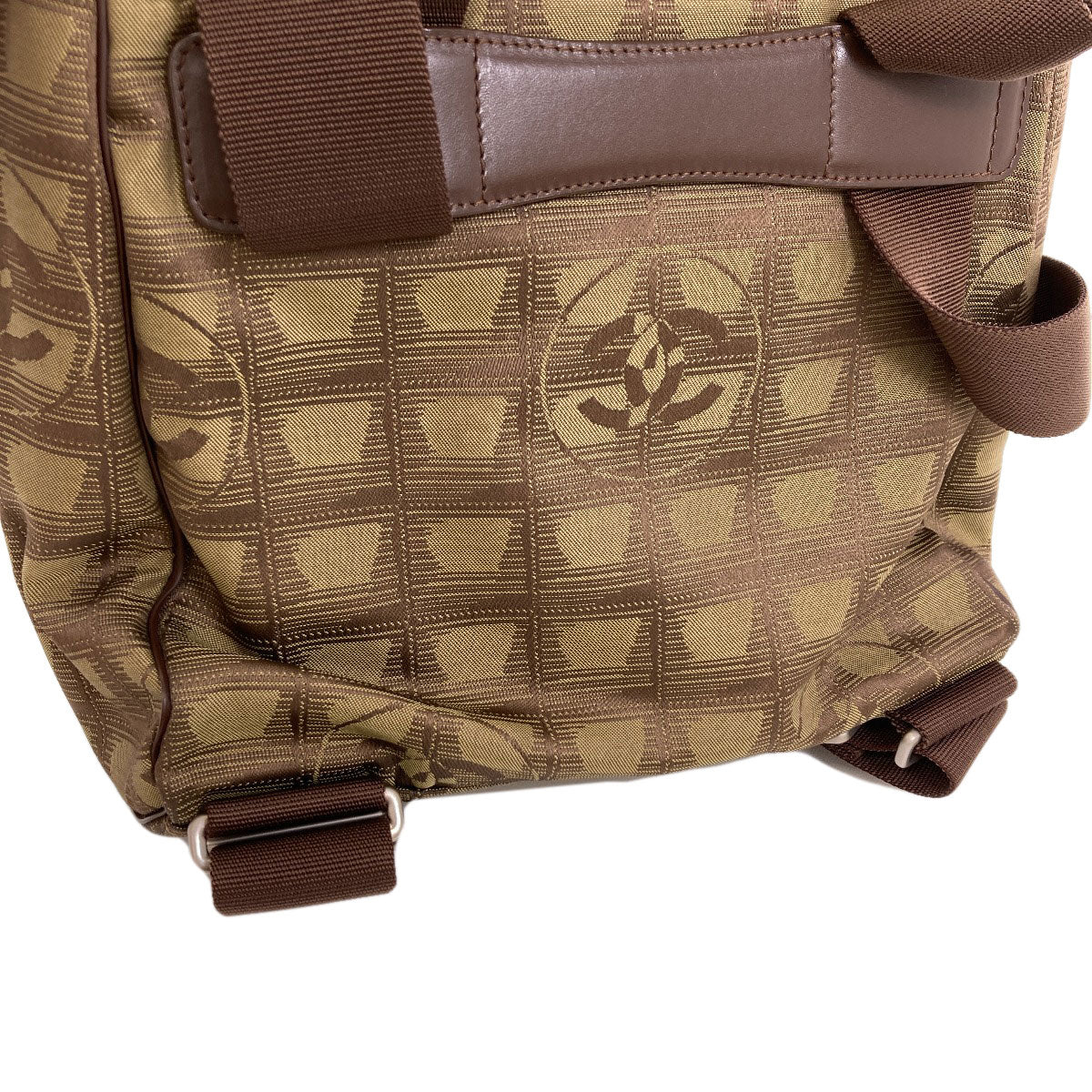 CHANEL シャネル ニュートラベルライン シルバー金具 リュック・デイパック ナイロン レディース 中古
