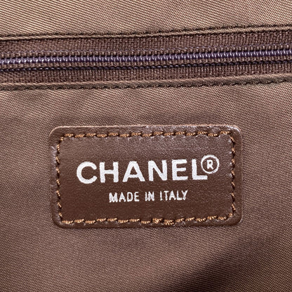 CHANEL シャネル ニュートラベルライン シルバー金具 リュック・デイパック ナイロン レディース 中古