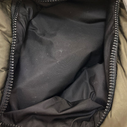 MONCLER モンクレール ロゴ リュック・デイパック ナイロン レディース 中古