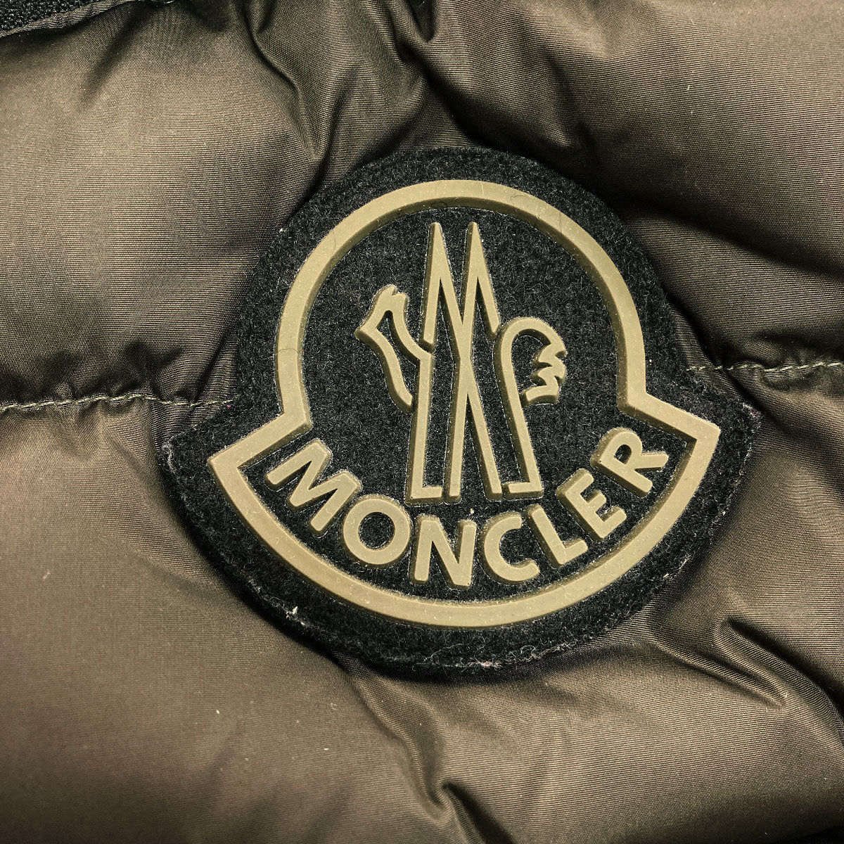 MONCLER モンクレール ロゴ リュック・デイパック ナイロン レディース 中古