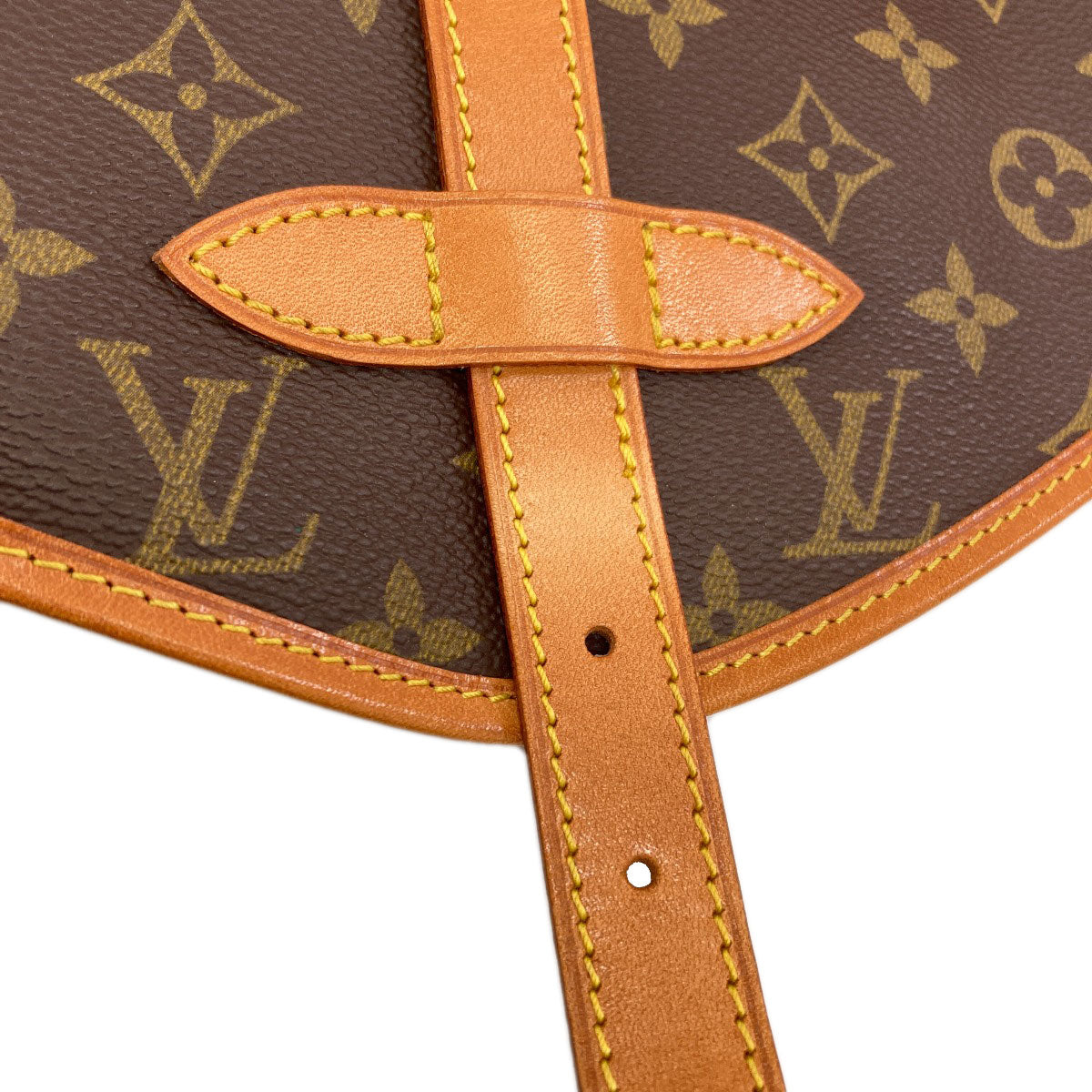 LOUIS VUITTON ルイヴィトン M42256 ソミュール30 ショルダーバッグ モノグラムキャンバス レディース 中古