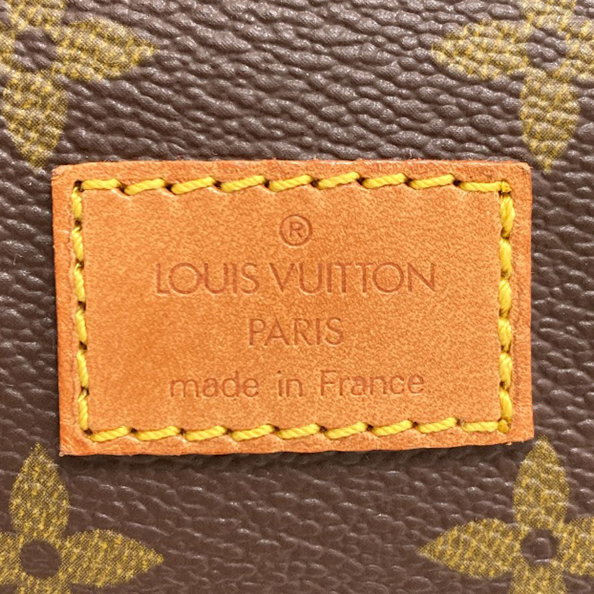 LOUIS VUITTON ルイヴィトン M42256 ソミュール30 ショルダーバッグ モノグラムキャンバス レディース 中古