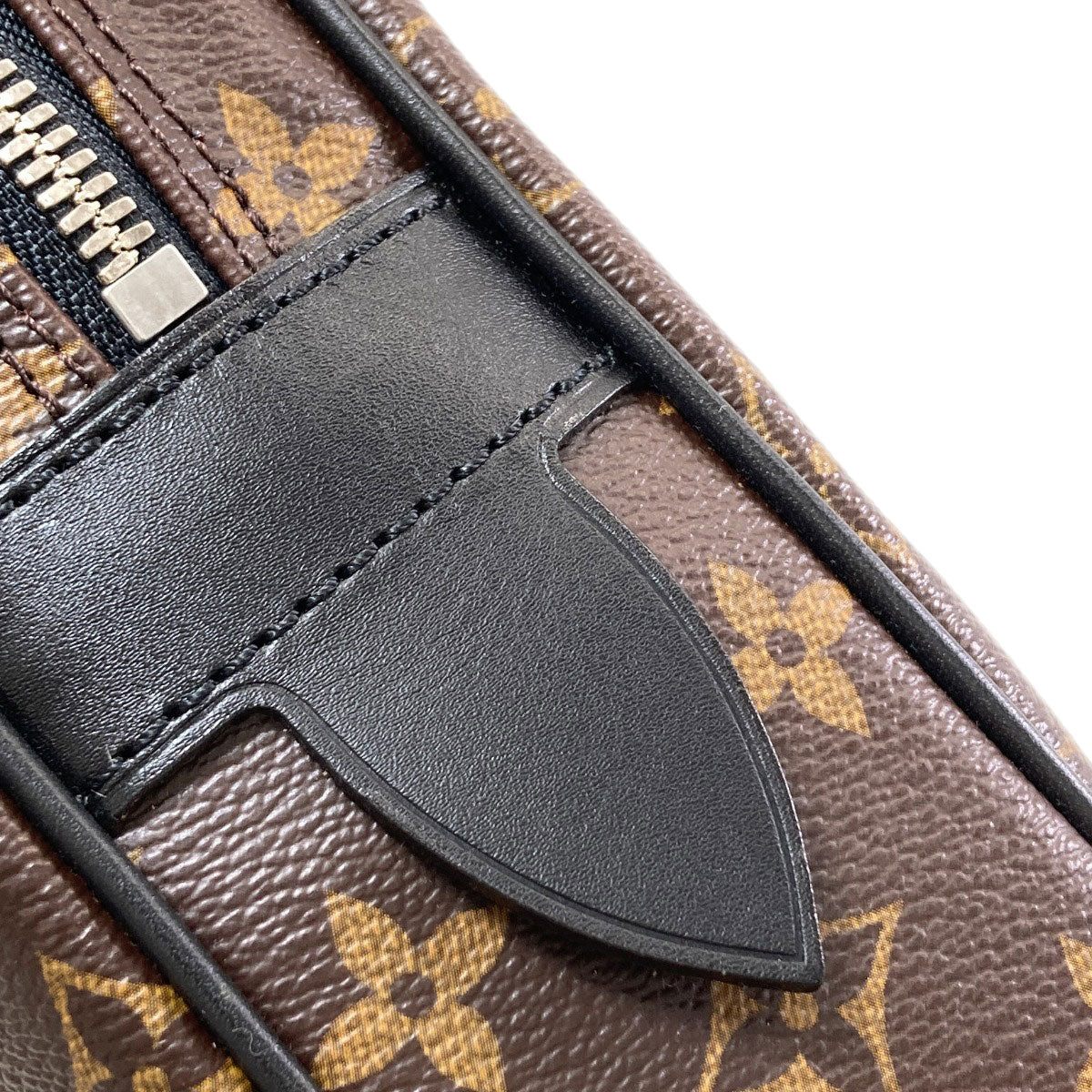 LOUIS VUITTON ルイヴィトン M40225 ポルトドキュマン・ヴォワヤージュ ビジネスバッグ モノグラムキャンバス メンズ 中古