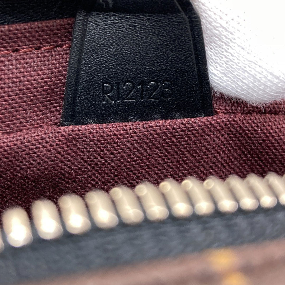 LOUIS VUITTON ルイヴィトン M40225 ポルトドキュマン・ヴォワヤージュ ビジネスバッグ モノグラムキャンバス メンズ 中古