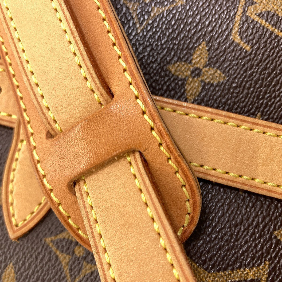 LOUIS VUITTON ルイヴィトン M40710 ソミュールMM ショルダーバッグ モノグラムキャンバス レディース 中古