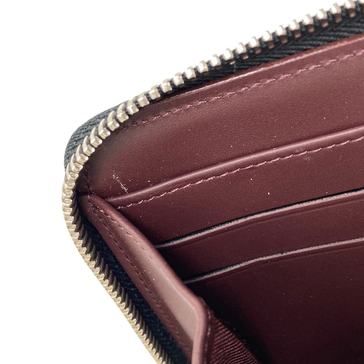 CHANEL シャネル マトラッセ ココマーク シルバー金具 長財布（小銭入れあり） グレインド カーフスキン レディース 中古