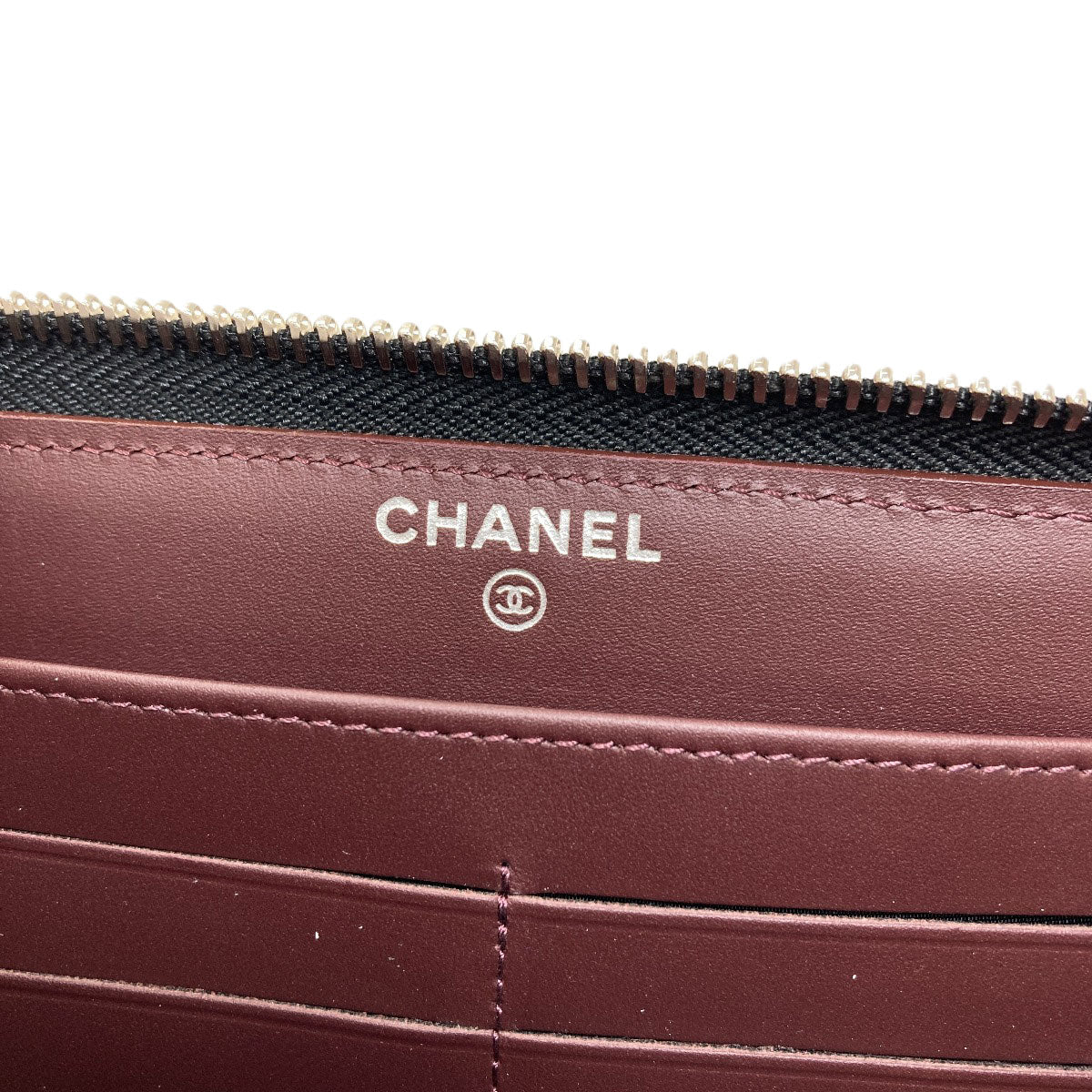 CHANEL シャネル マトラッセ ココマーク シルバー金具 長財布（小銭入れあり） グレインド カーフスキン レディース 中古