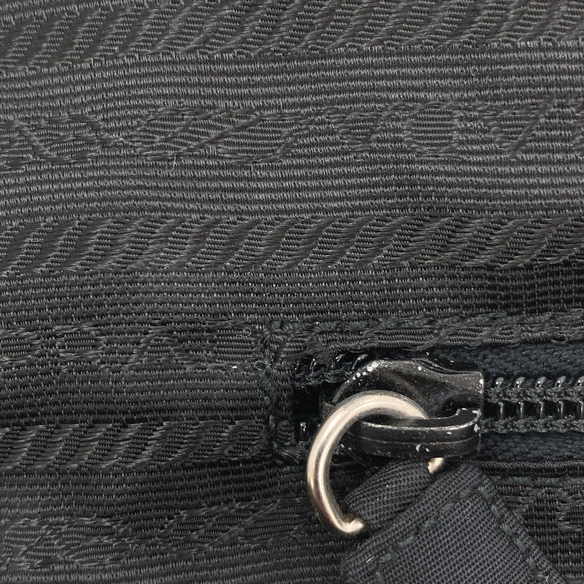 PRADA プラダ ロゴ金具 ハンドバッグ ナイロン レディース 中古