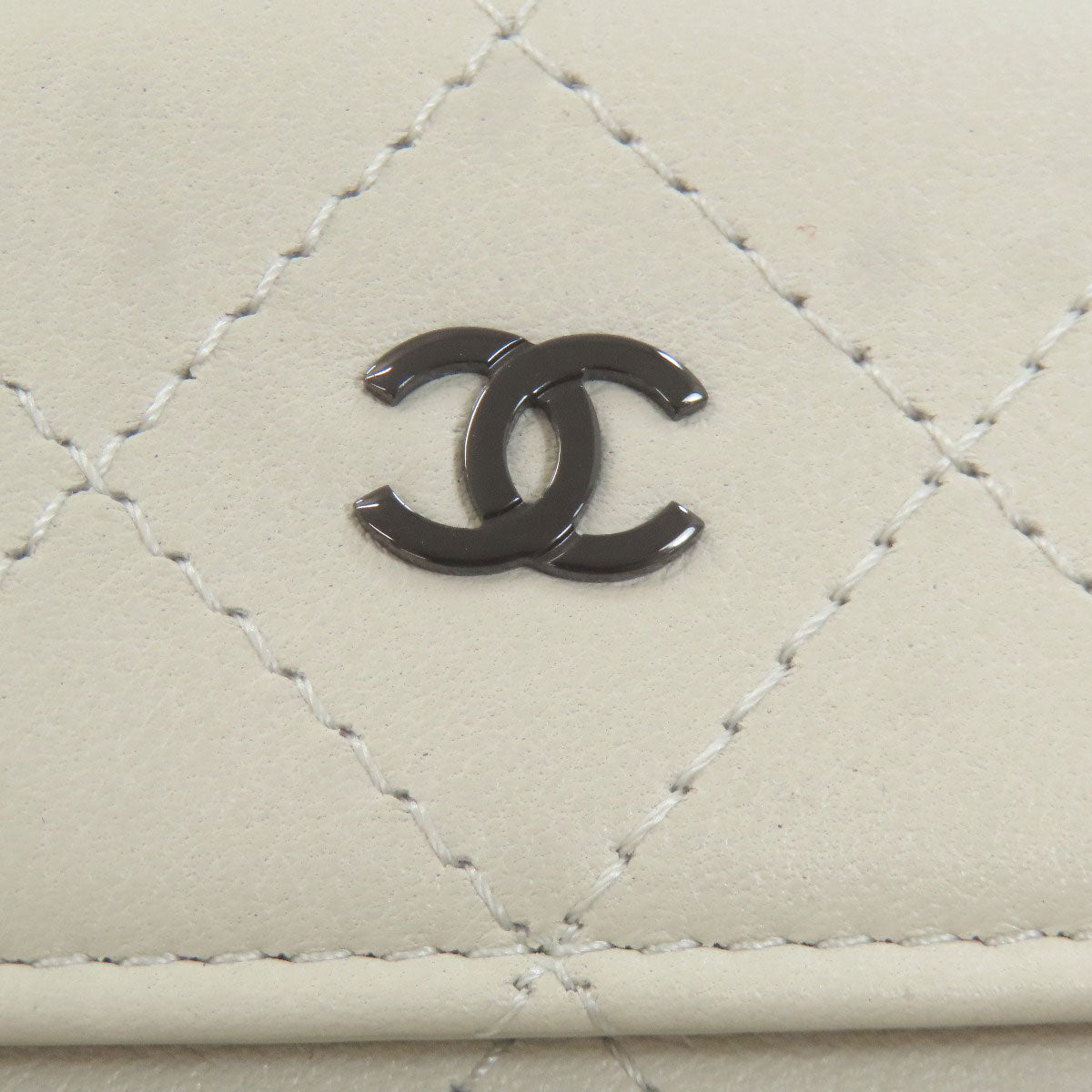 シャネル ココマーク シルバー金具 二つ折り財布（小銭入れあり） 中古 商品画像13