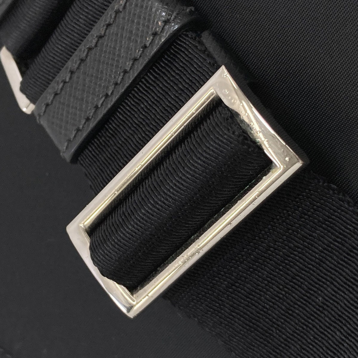PRADA プラダ ロゴ ショルダーバッグ ナイロン レディース 中古