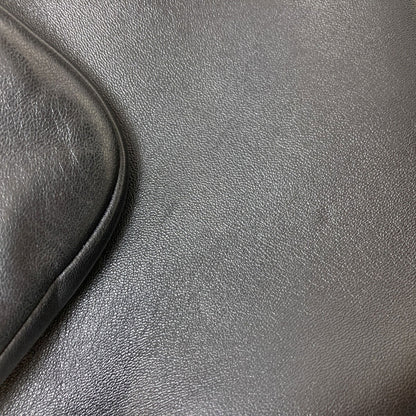 PRADA プラダ ロゴ金具 ハンドバッグ ラムスキン レディース 中古