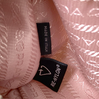 PRADA プラダ ロゴ金具 2WAY ショルダーバッグ ナイロン レディース 中古