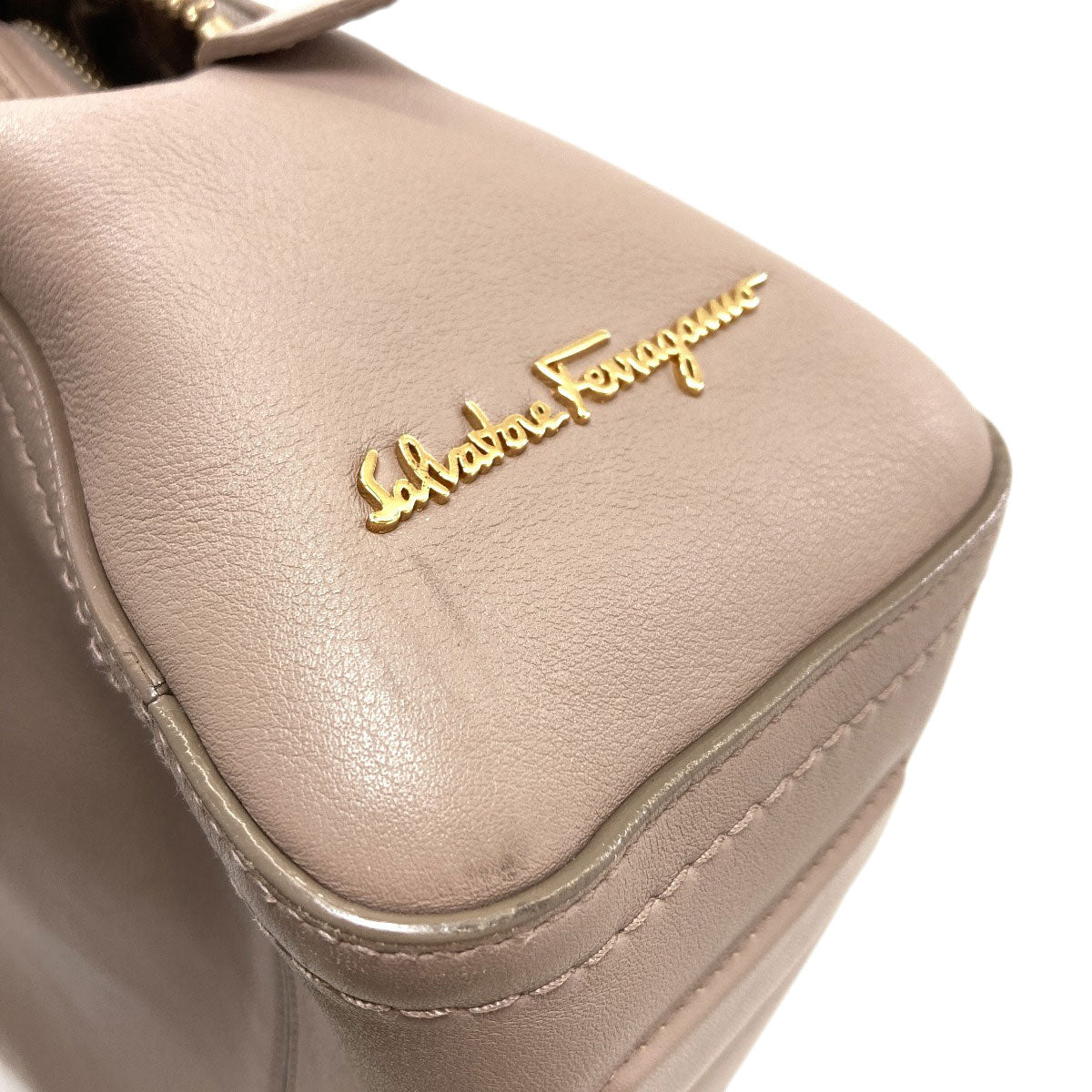 Salvatore Ferragamo サルヴァトーレフェラガモ 2WAY ハンドバッグ レザー レディース 中古