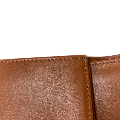 CELINE セリーヌ トリオンフ フラップ 三つ折り 二つ折り財布（小銭入れあり） PVC レディース 中古