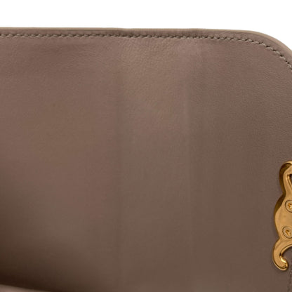 CELINE セリーヌ トリオンフ フラップ 三つ折り 二つ折り財布（小銭入れあり） カーフ レディース 中古