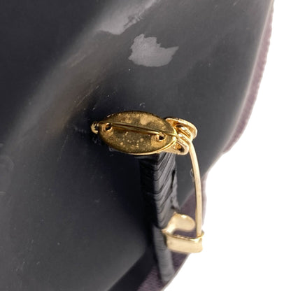 CHANEL シャネル コサージュ カメリア ブローチ レザー レディース 中古