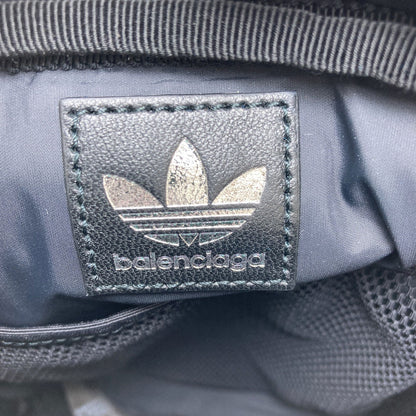 BALENCIAGA バレンシアガ 721850 スモール クロスボディ アディダスコラボ ショルダーバッグ カーフ レディース 中古