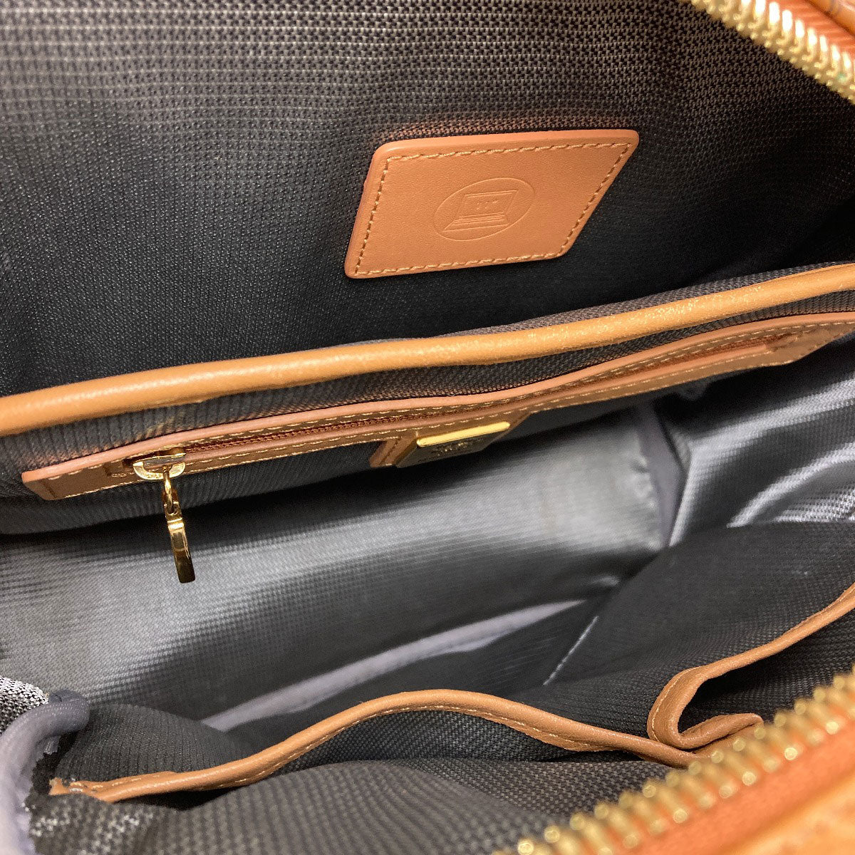 MCM エムシーエム ロゴ リュック・デイパック PVC レディース 中古